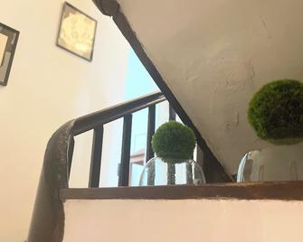 Beautifully renovated home in the historical part of the UNESCO town Aubusson! - Aubusson - Stairs