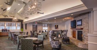 Residence Inn by Marriott Chantilly Dulles South - Chantilly - Σαλόνι