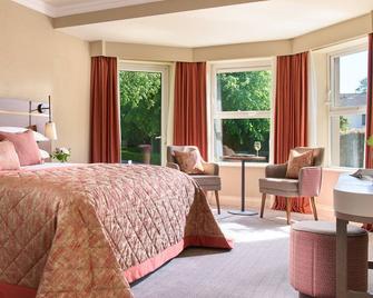 Tulfarris Hotel & Golf Resort - Blessington - Bedroom