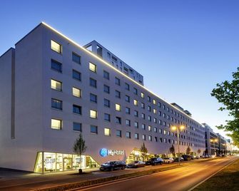 H2 Hotel Düsseldorf City - Düsseldorf - Building