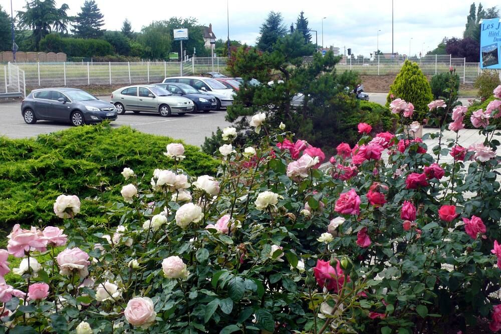 Hotel Restaurant Les Jardins D'Epône