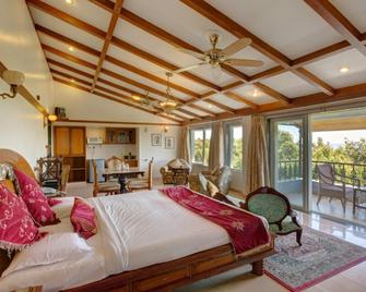 Ramsukh Resorts and Spa - 默哈伯萊什沃爾 - 臥室
