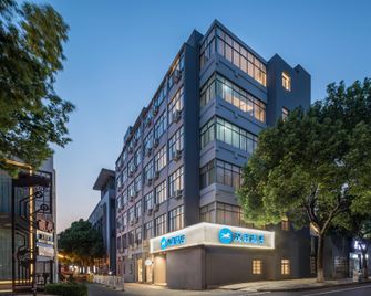 Hanting Hotel Changzhou Zhongtian Stadium - Changzhou - Building