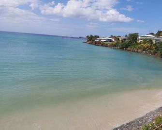 Grand Anse Beach Palace - Saint George's - Strand