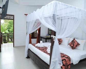 Hotel Sanmark - Ahangama - Habitación