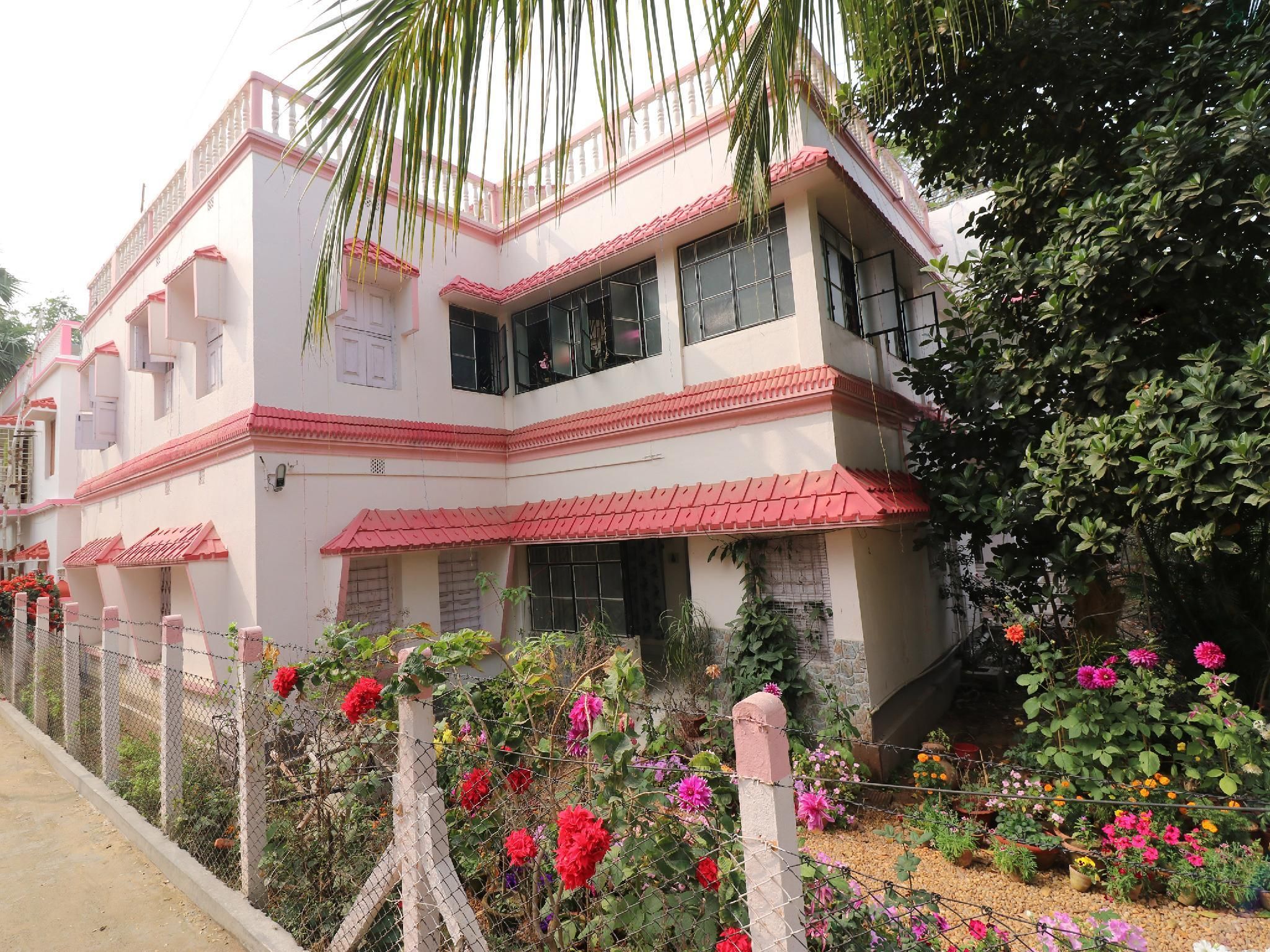 OYO Sri Krishna Chaitanya Resort - Bolpur - Building