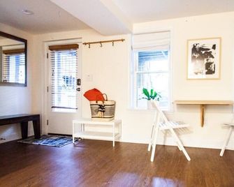 Capitol Hill Studio - Sub Walkscore W D - Washington D. C.