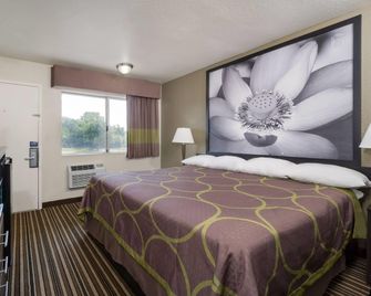 Super 8 by Wyndham Florence - Florence - Κρεβατοκάμαρα
