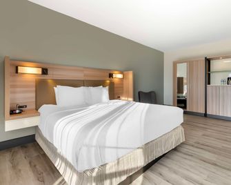Best Western Plus Atlanta Airport-East - Hapeville - Camera da letto
