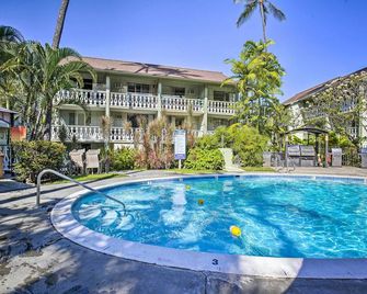 First Responders Book With Us - Kona Islander Inn! - Kailua-Kona - Pool