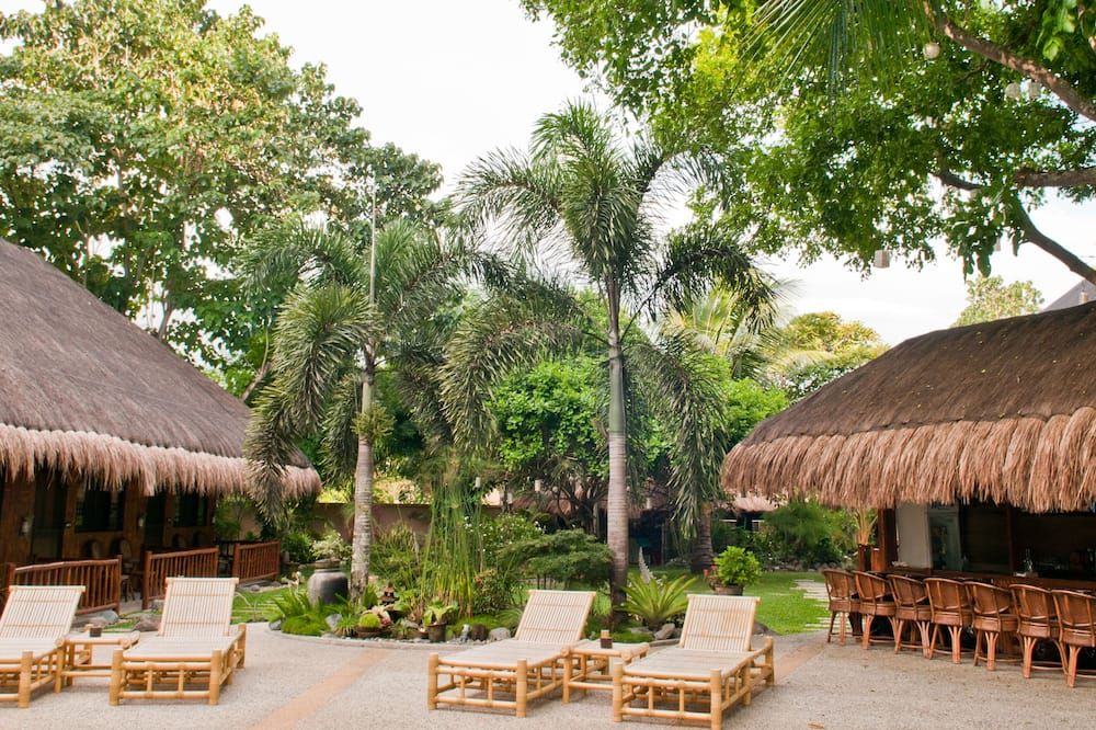 نابولاو بيتش آند دايف ريزورت