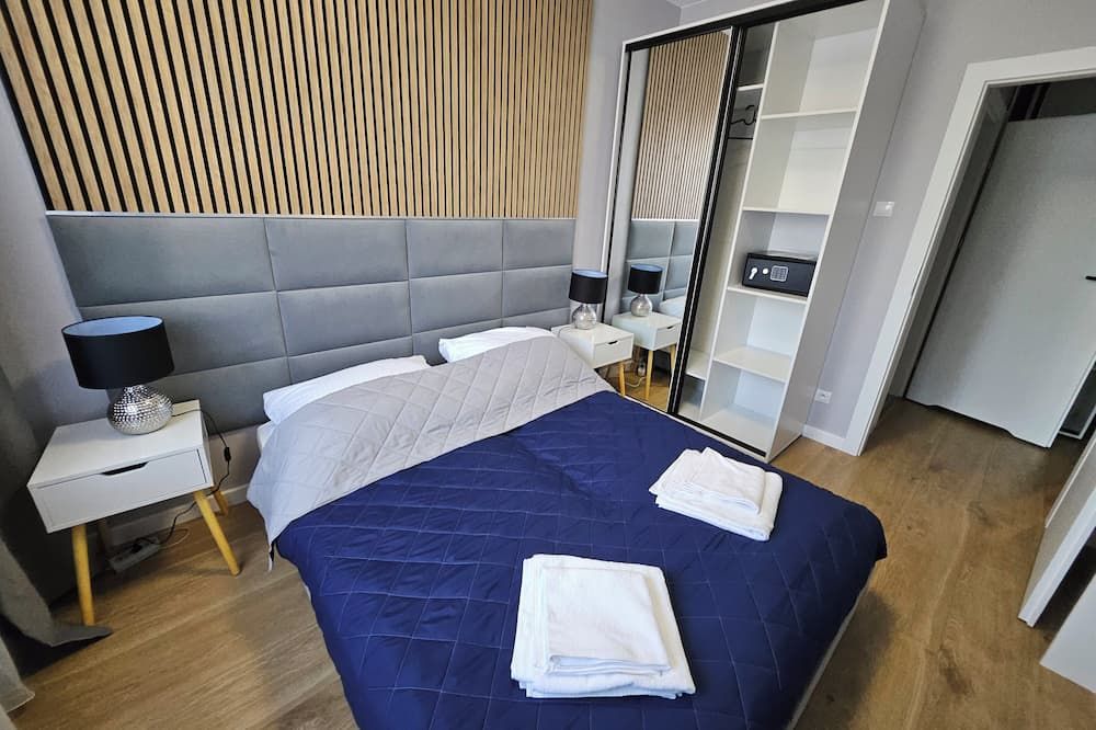 Aparthotel Warszawa - Varsovia - Habitación
