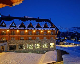 HG Alto Aragón - Formigal - Building