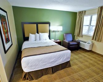 Extended Stay America Suites - Richmond - W Broad Street - Glenside - South - Richmond - Bedroom