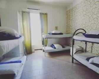 Hostel Castello Maggiore - Rome - Bedroom
