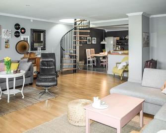 Lovely apartment in Gamle Fredrikstad - Fredrikstad - Huiskamer