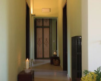 Agriturismo Segnavento - Staffolo - Hallway