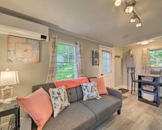 Updated Tiny House Walk to Wiscasset Village - Edgecomb - Sala de estar