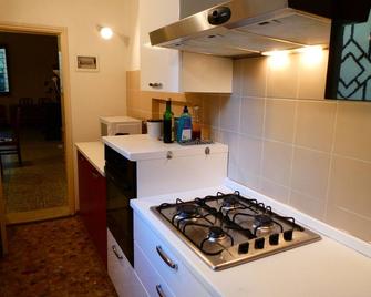 Casa storica e confortevole - Empoli - Cucina