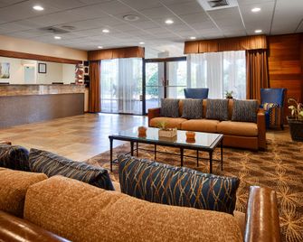 Best Western Crossroads Inn - DeFuniak Springs - Lobby