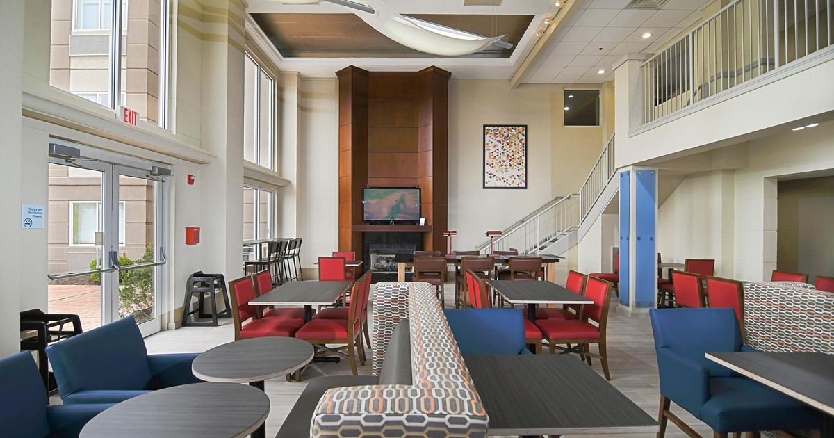 Holiday Inn Express & Suites Port ClintonCatawba Island ab 99