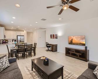 Phoenix 5br With Fast Wifi - Tolleson - Stue