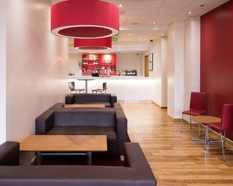 Travelodge Nottingham Central - Nottingham - Bar