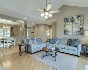 Summer Is Coming! Lake Is Open! Lake Access! Toqua Coves! - Loudon - Living room