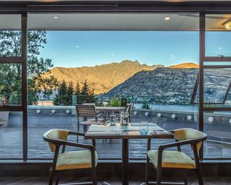 Holiday Inn Queenstown Frankton Road By IHG - קווינסטאון - מסעדה