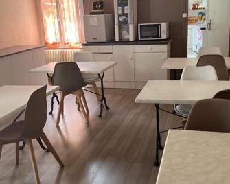 Central Hotel - Niort - Dining room