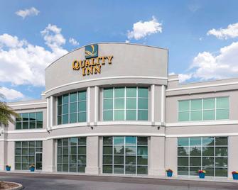 Quality Inn University North I-75 - Gainesville - Edificio