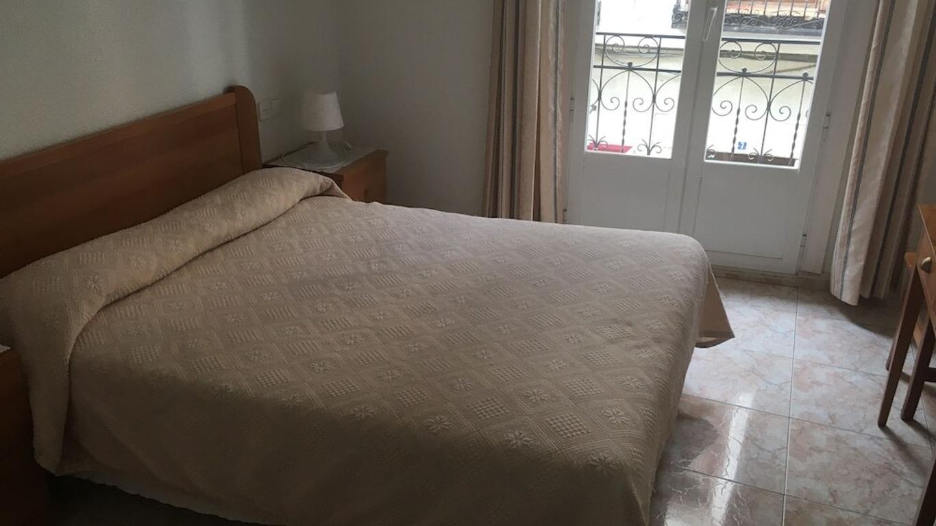 Hostal Casanova