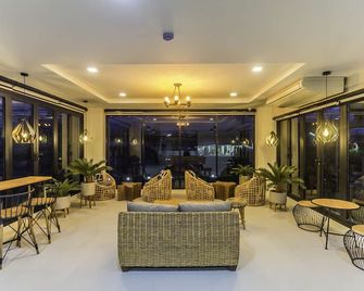 Triple Z Hotel - Hua Hin