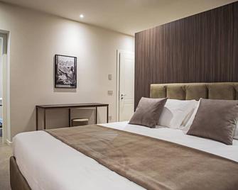Modena Relax Luxury Rent Rooms - Modena - Camera da letto