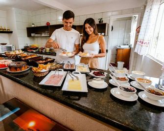Chales Manaca Dos Canyons - Praia Grande - Buffet