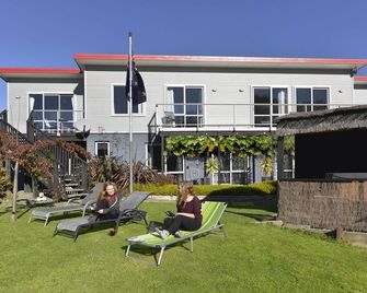 Tombstone Motel, Lodge & Backpackers - Picton
