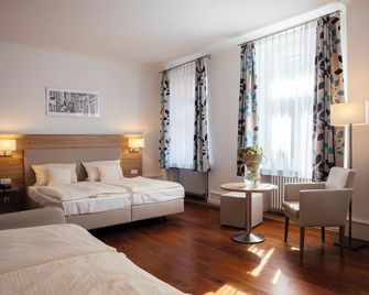 Hotel Perkeo - היידלברג - חדר שינה