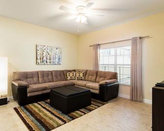 Family House 2 bedrooms - La Porte - Living room