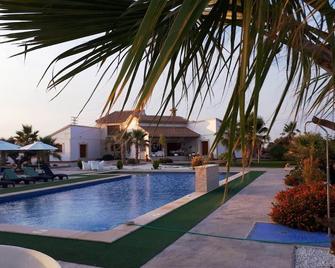 Finca- Villa Esmeralda - Algorfa - Piscina