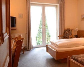 Waldhotel Twiehaus - Lyypekki - Makuuhuone