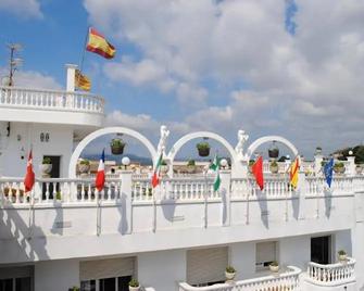 Apartamentos Las Americas - Blanes Beach - Blanes