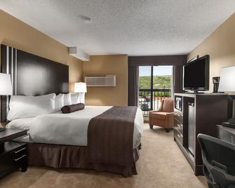 Days Inn by Wyndham Calgary Northwest - Calgary - Bedroom