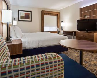 Best Western Plus Kansas City Airport-KCI East - קנזס סיטי - חדר שינה