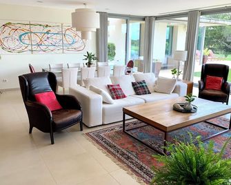 Villa de Lujo en Campo de Golf - Costa Brava - Peralada - Salon