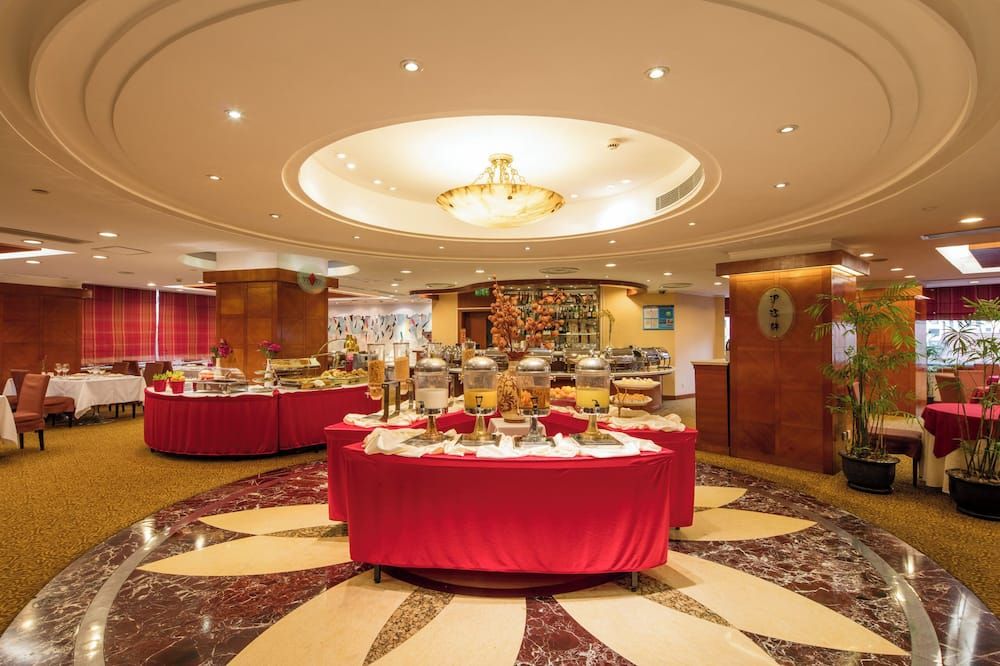 City Hotel Shanghai thumbnail 2