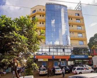 Meru Paramount Hotel - Meru - Edificio