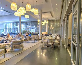 2br Executive Apartment 4min From Cape Town Cbd - كابي تاون - مطعم