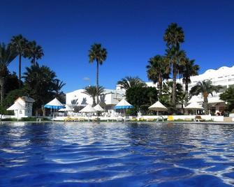 Hotel El Fell - Hammamet - Bể bơi