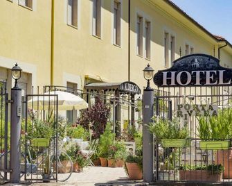 Hotel Porta Rivera - L'Aquila - Gebäude