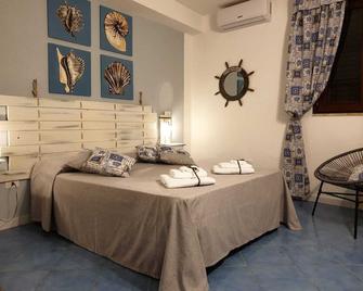 B&B Una favola di mare - Lampedusa - Camera da letto